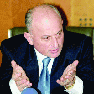 Mihai Ionescu susţine că singurele câştigătoare ale situaţiei actuale sunt fondurile spaculative Mihai Ionescu susţine că singurele câştigătoare ale situaţiei actuale sunt fondurile spaculative